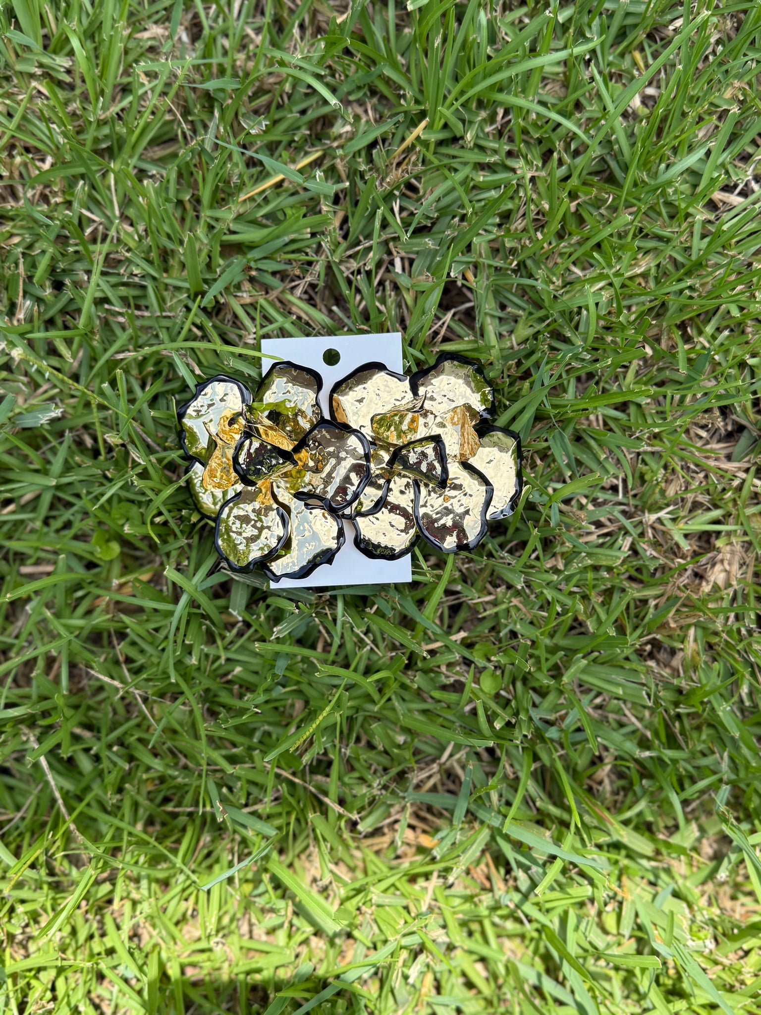 Petal Paradise (Gold/Black