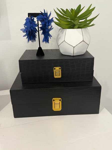 Petal Hoops (Royal Blue)