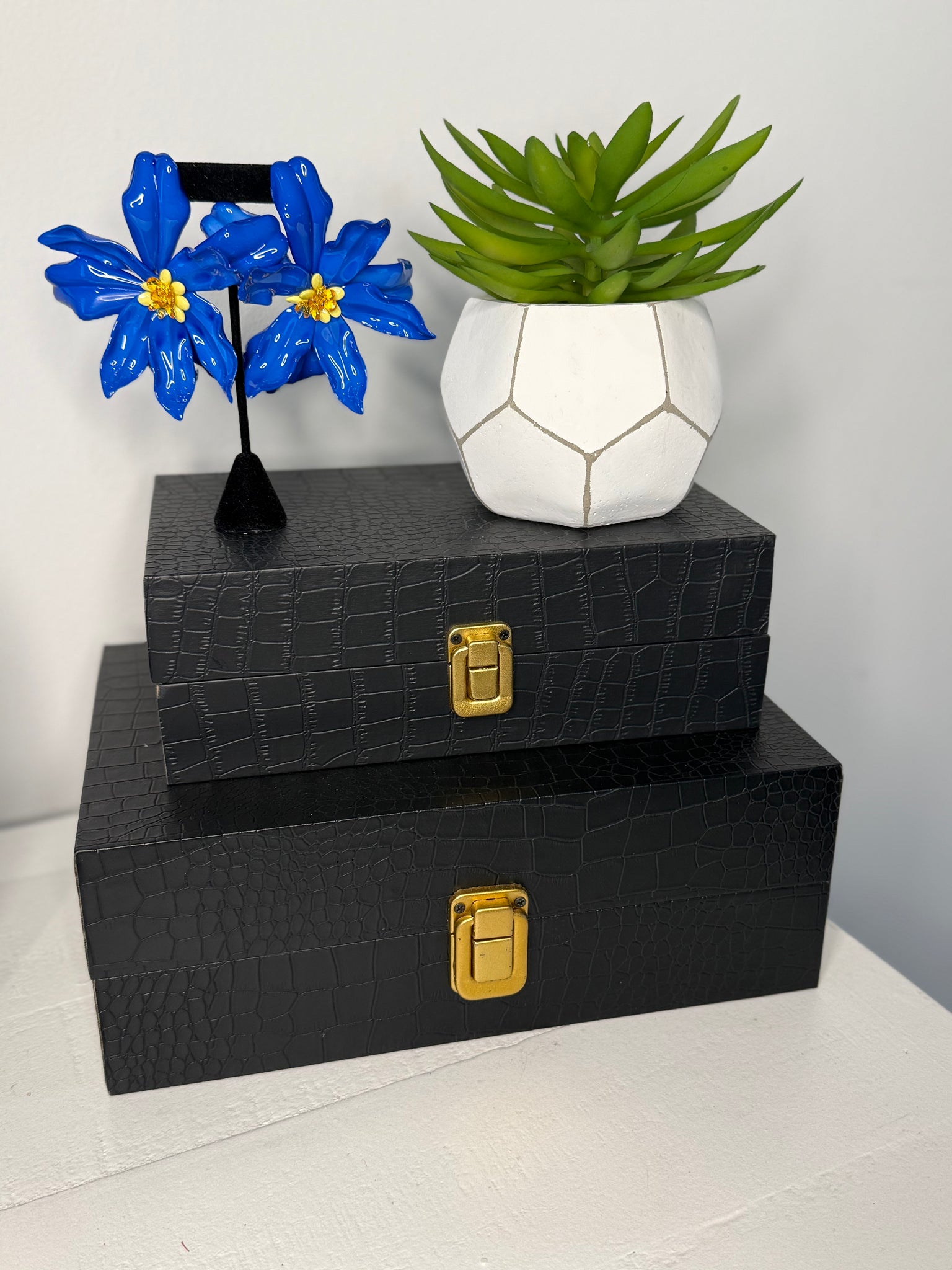 Petal Power (Royal Blue)