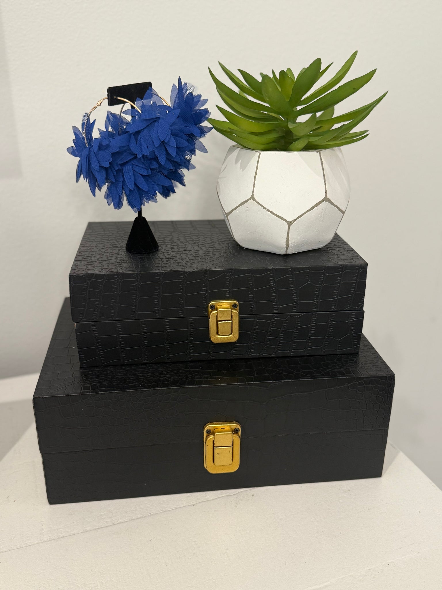 Petal Hoops (Royal Blue)